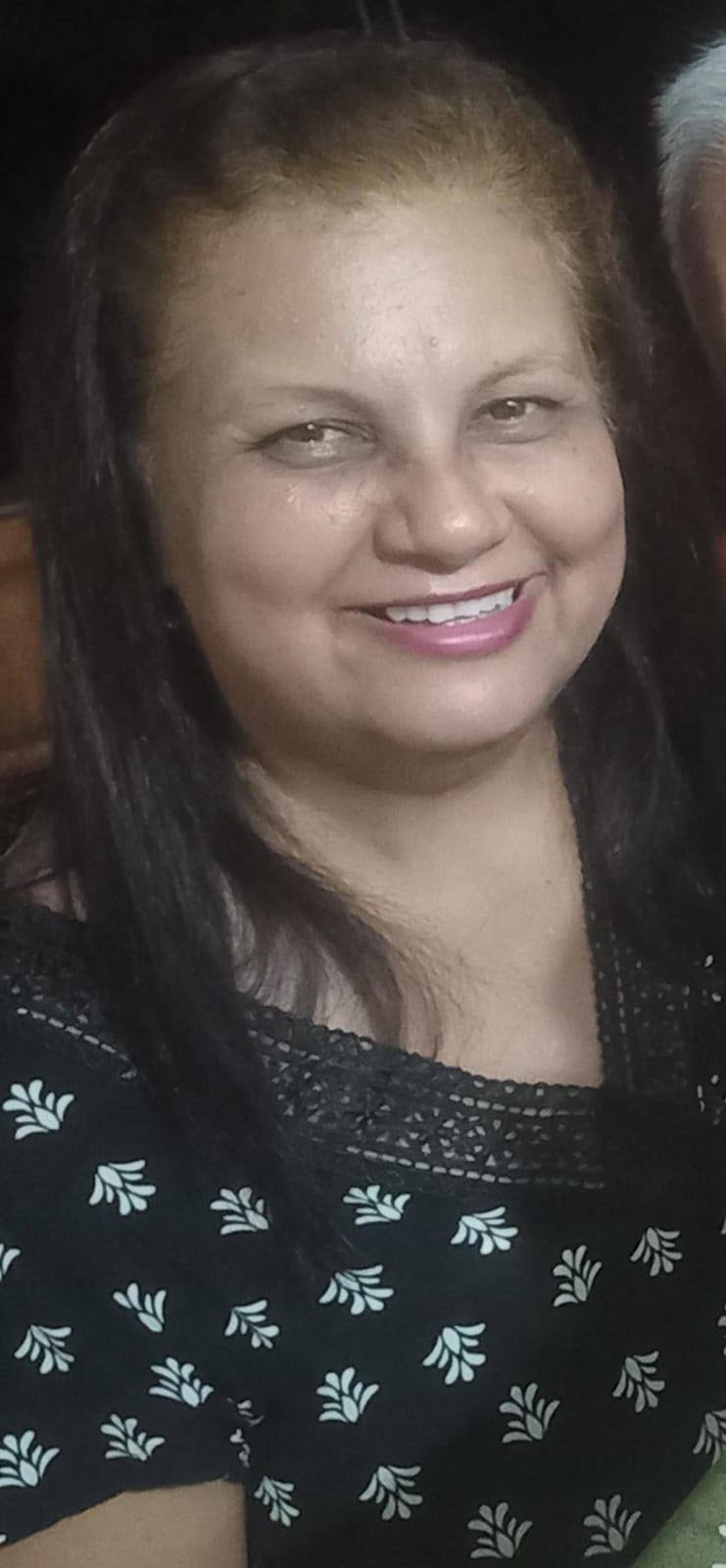 Genteee, olha quem está fazendo aniversário hoje:  Lindalva Vieira