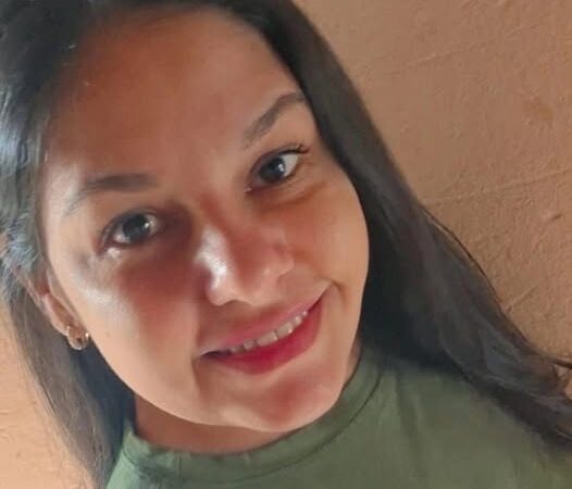 Genteee, olha quem está fazendo aniversário hoje: Vanessa Martins Souza