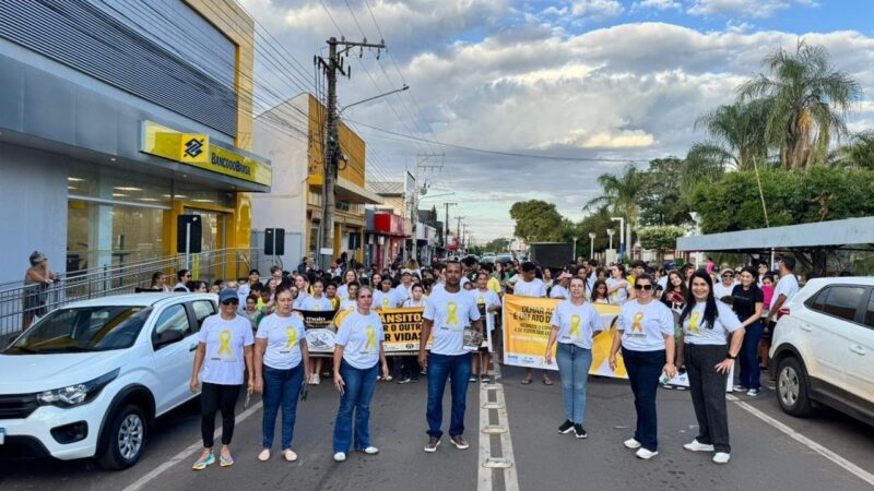 Passeio Ciclístico e Passeata do Maio Amarelo mobilizam comunidade escolar em Cassilândia