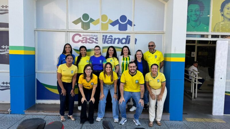 Verde e amarelo tomam conta do Paço Municipal no dia de jogo do Brasil na Copa do Mundo