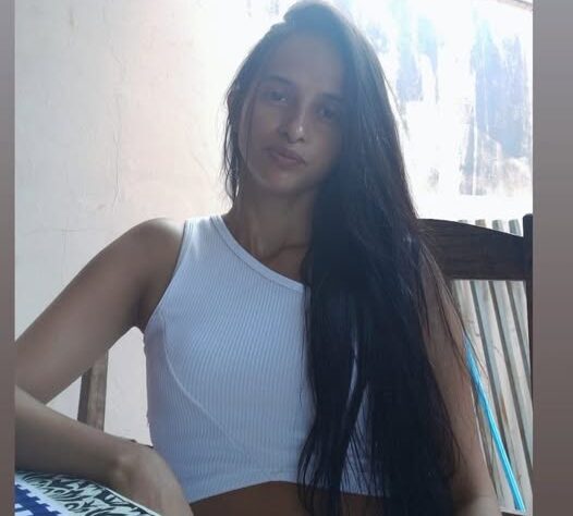 Genteee, Olha quem está fazendo aniversário hoje…. Parabéns, Raiane Vitória