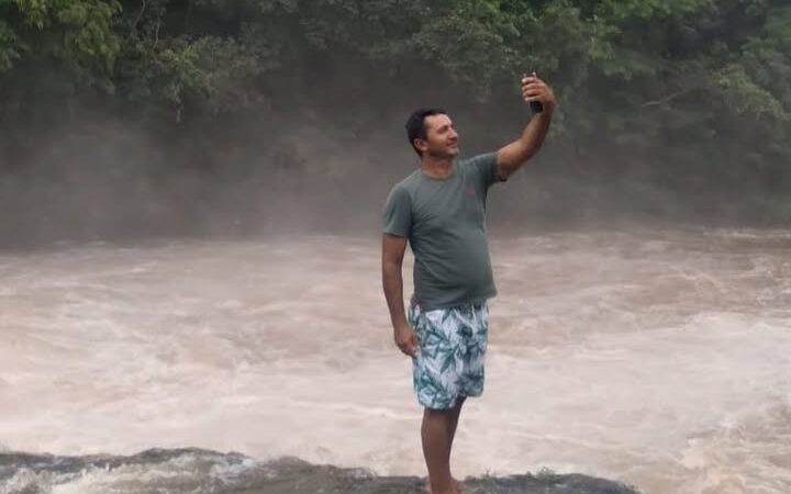 Genteee, Olha quem está fazendo aniversário hoje…. Parabéns, Rudison Pimenta